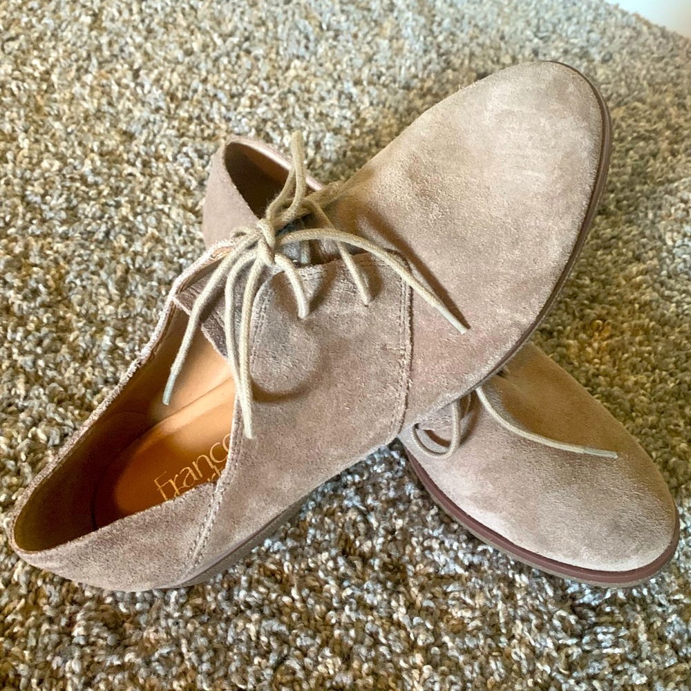 Franco Sarto Taupe Suede Shoe